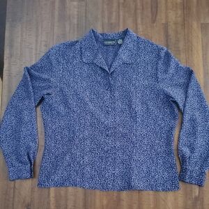 Liz Claiborne Navy and Lavender Patterned Blouse - Size 16